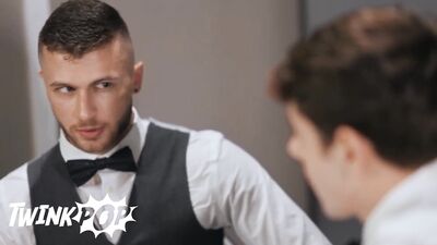 Twink Pop - Joey Mills Gets His Big Dick Sucks By Devy While Making Pop Corn For The Customer