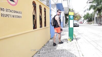 [WorldStudZ] Married daddy Gustavo is jerked off by another man for the first time