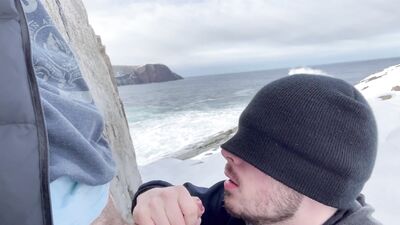 Straight but curious stranger shoots cum in my mouth on public hiking trail