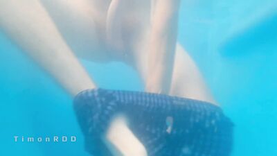 The guy in the country lowered the sperm into the pool