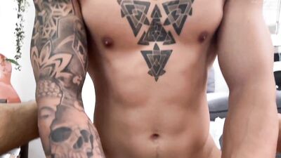 Hong Kong boys make love, straight boy's first time with Tyler Wu