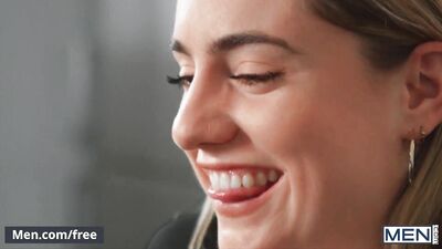 Men - Private Chef Ashton Summers Seduces William Seed While He's On A Date With His GF