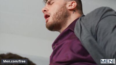 Men - Private Chef Ashton Summers Seduces William Seed While He's On A Date With His GF