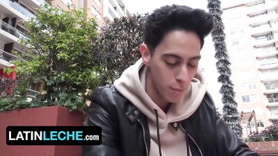 18 Year Old Straight Amateur Nate Wayne Takes Cock From Behind For A First Time - Latin Leche