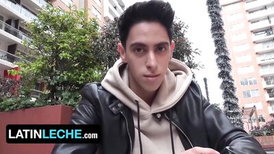 18 Year Old Straight Amateur Nate Wayne Takes Cock From Behind For A First Time - Latin Leche