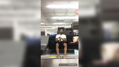 Duriel Hines - Famous Walmart Jack Off Video