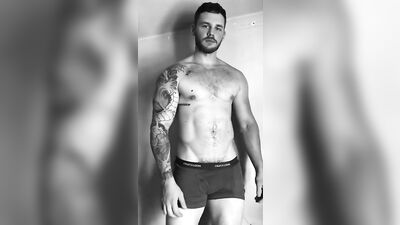 Muscle Worship: A Hairy Love Affair