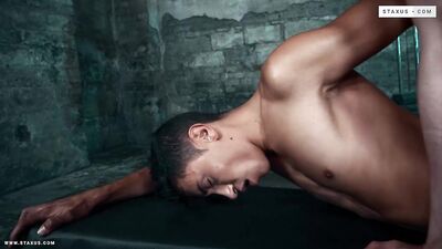 Young Athletes Enjoy a Reverse Anal Sex with a Finale of Cum Shoot in Apotheosis