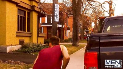 Sun-kissed Sexcapades: Geeky Librarian Gets Fucked in the Afternoon Sun