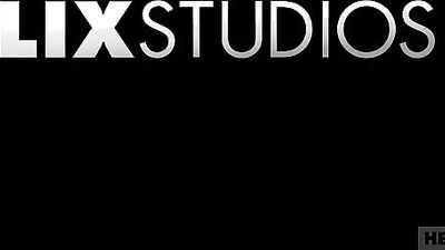 HelixStudios – Bubble Bottom Bareback – Logan Cross, Xavier Ryan