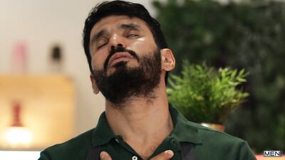 Straight Guys Gay Fantasy: Jean Frankos Reformed Sinner, Part 2 with Ely Chaim