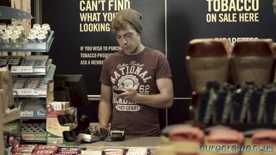 Taking It All In The Supermarket - Felipe Capucos Gay Oral Experience