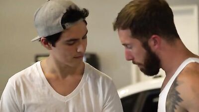 Mechanics Delight: A Natural Encounter with Xavier Ryan and Brad Banks