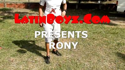 Young Latino Stroke Solo - A Sexy Columbian With a Beautiful Ass!