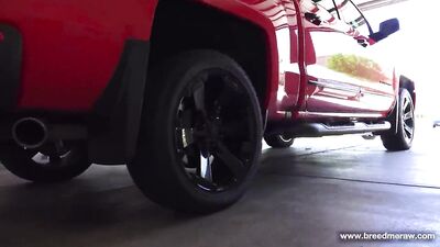 Neighbor Busting with the Hunky Grasshopper