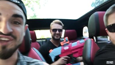 Pranksters Wet Dream: A Gay Muscle-Bodies Porn Video with a Twist!