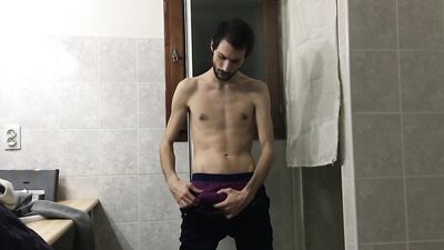 Algerian Heterosexual Male Pleasures Himself While Riding His Girlfriend.