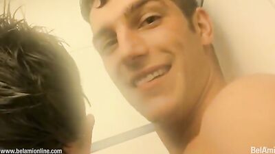 Discovering the Hidd*en Gems of Gay Porn - Ariel Vanean and Jeroen Mondrians Hot Encounter at a BB!