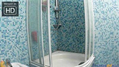 Gay Porn Video: Sensual Shower with Muscled Athlete Kenny