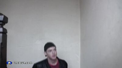 Lascars algérien se fait pomper par un Cefran