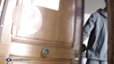 Lascars algérien se fait pomper par un Cefran