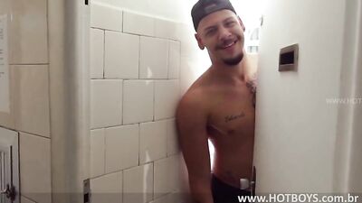 Technician to Fix my Internet Box But Ended up Fucking Me