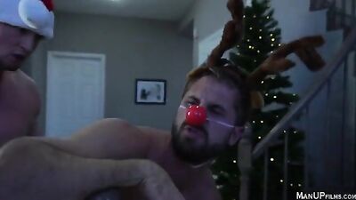 The Naughty Elfs Gay Christmas Special - Wesley Woods & Pierce Paris, Bareback and Cosplaying for Hotness!