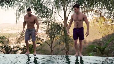 Hot American Twinks Go Wild in a Muscular Gay Romp