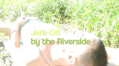 Summer River Masturbation: Fabien Estebans Speedos Get Soaked!