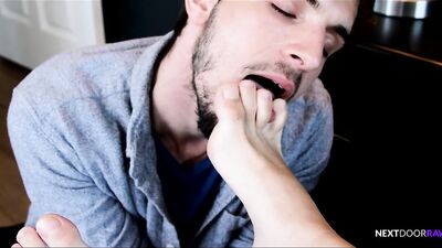 Pain and Pleasure: Donte Thick & Zachary Country