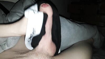 Young Englishman Cumming on Bed Sheets - Gay Porn Video