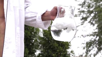 Exhibitionist Thai Hunter Revealed in Gay Porn Video Shoot!