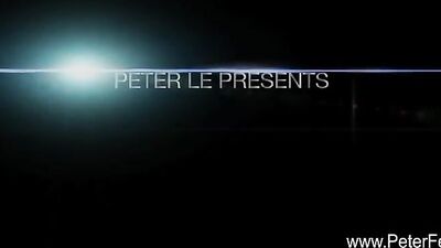 Asian Bodybuilder with a Beautiful Ass at the Gym