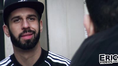 Gay Porn Video - Cruising in Paris with a Random Stranger