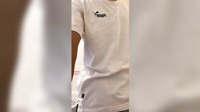 Young Arab Shows His Size in the Shower