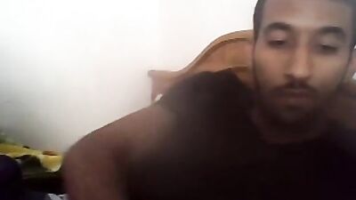 Shooting Abundant Cum - Algerian Style