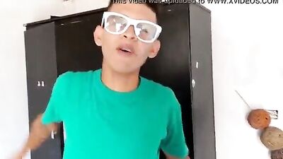 Young YouTuber Tries Viagra and Gets Monster Blowjob!