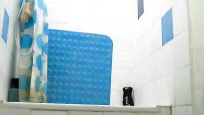 Gay Porn Threesome: Handsome Arab Men Masturbating in Bathtub