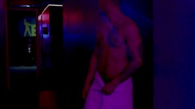 Hard Hunt: Backroom Stallion Maneuvers with Sean Harding