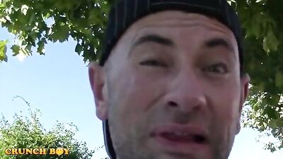 Street-Hunting: Black Frenchman Gets Sucked in Public by Jess Royan