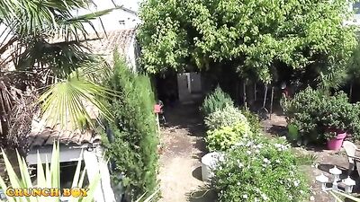 Je Mate Mon Jeune Voisin Baiser Un Daddy