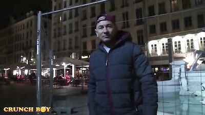 Le lyonnais sexy Kyle ABALLO baise Jess