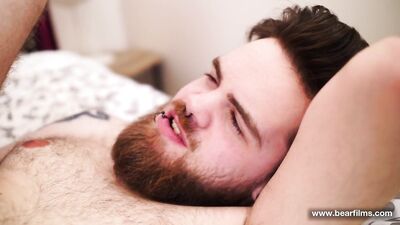 Growling and Grinding: A Hot Chubby Couple Goes Bareback!