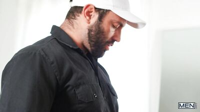 The Muscular Movers Messy Movers - Theo Brady & Markus Kage