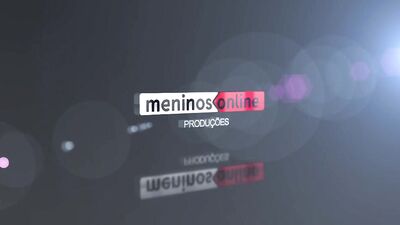 Mannequin brésilien avec une bite énorme baise le photographe