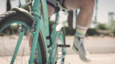 Gym Fuck : Hommage au porno vintage des années 70/80!