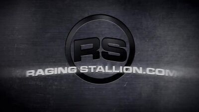 Collègues en chaleur – Devin Trez & Isaac X