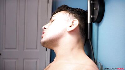 Satisfying the Cousins Big Bite in a Tight Hole - NextDoorStudios