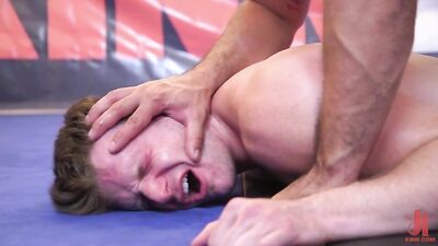 Ringside Muscle Match: Brian Bonds vs Trey Turner