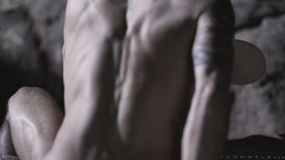 Fantasmes secrets de cowboys – Nick Fitt & Casey Everett